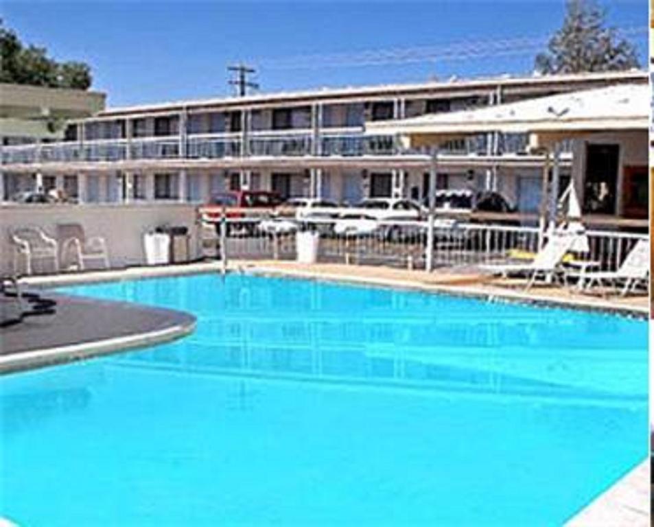 Winnemucca Holiday Motel Екстериор снимка